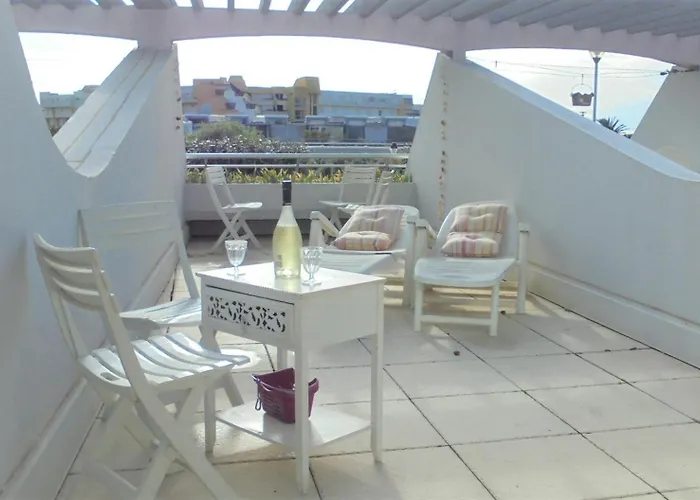 Naturisme Port Ambonne *